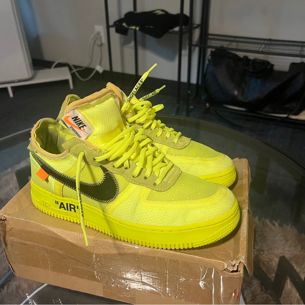Nike x Off-White Volt